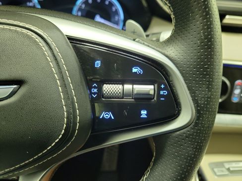 Used 2022 Genesis GV70 3.5T Sport w/ Sport Prestige Package AWD/4WD image 24
