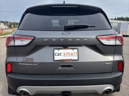 Used 2022 Ford Escape Titanium w/ Class II Trailer Tow Package image 6