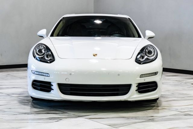 Used 2016 Porsche Panamera S w/ Premium Package Plus RWD image 9