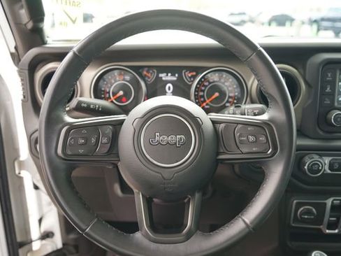 Used 2018 Jeep Wrangler Unlimited Sport S AWD/4WD image 20