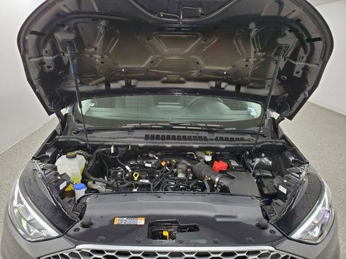 Used 2024 Ford Edge SEL w/ Convenience Package image 9