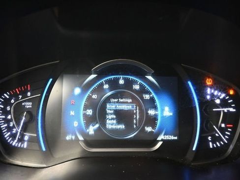 Used 2019 Hyundai Santa Fe Limited image 19