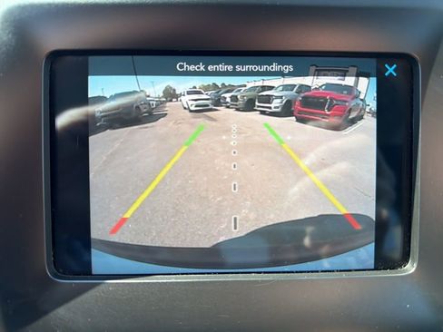 Used 2021 Jeep Cherokee Latitude Plus FWD image 35