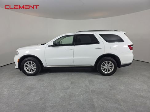 Used 2022 Dodge Durango SXT image 5