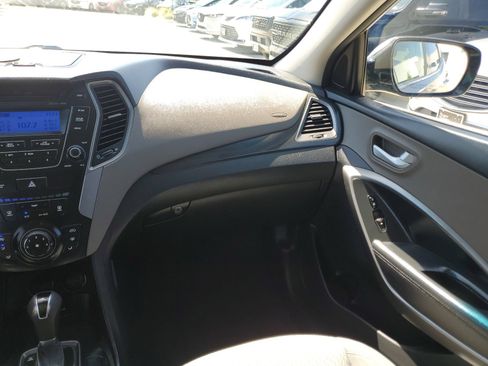 Used 2014 Hyundai Santa Fe Sport FWD image 28