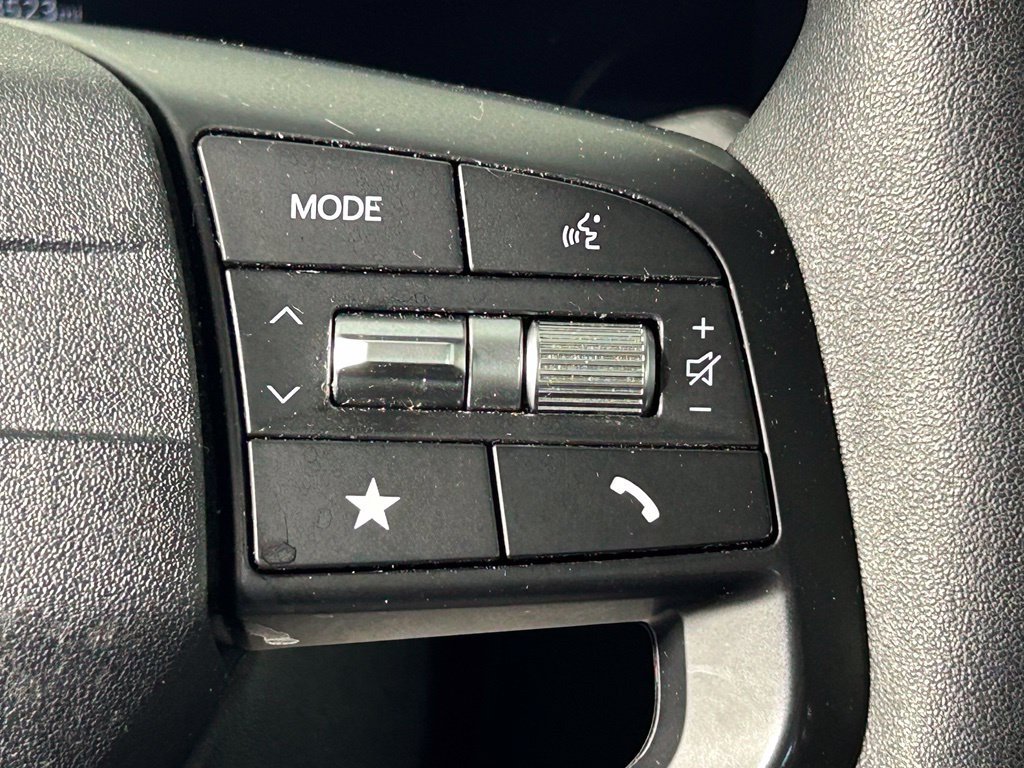 Used 2025 Kia K4 FWD image 26