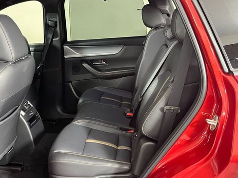 Used 2025 MAZDA CX-70 Plug-In Hybrid w/ Premium Plus image 26