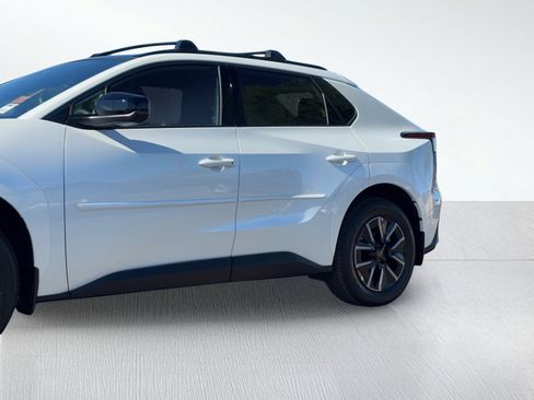Certified 2026 Toyota bZ image 9