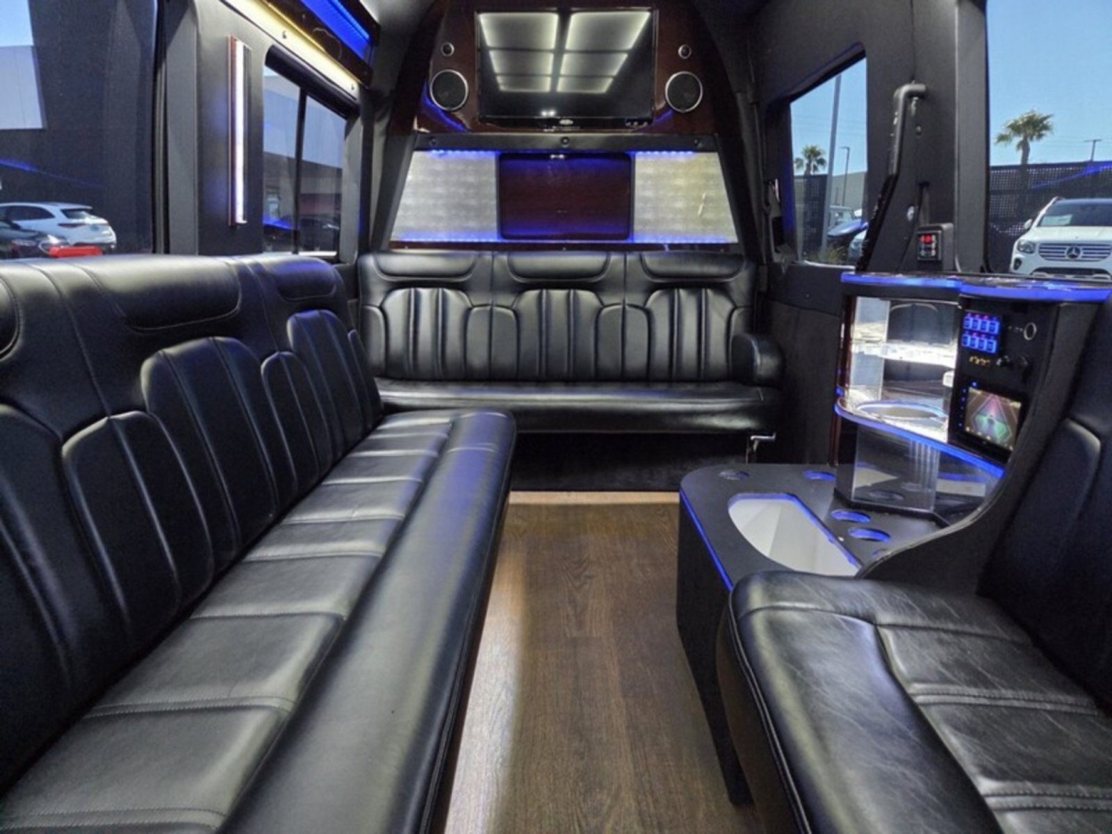 Used 2016 Mercedes-Benz Sprinter 3500 image 17