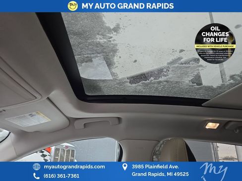 Used 2022 Ford Escape SEL w/ Technology Package image 23