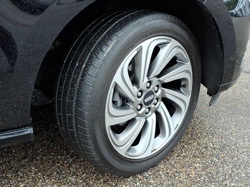 Used 2023 Lincoln Navigator Reserve AWD/4WD image 9