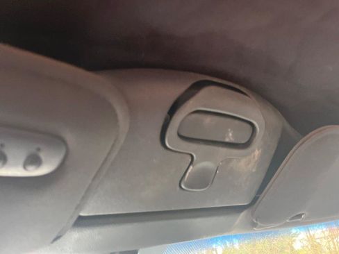 Used 2007 Chevrolet Corvette Convertible w/ Preferred Equipment Group image 16