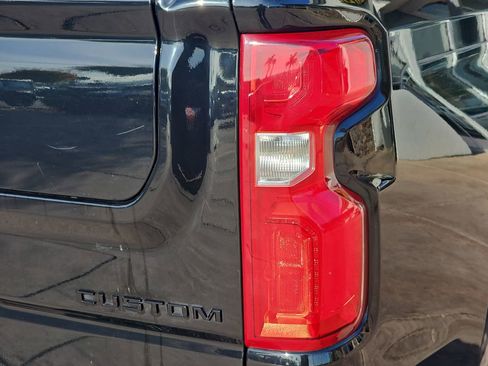 Used 2021 Chevrolet Silverado 1500 Custom w/ LPO, Dark Essentials Package image 41