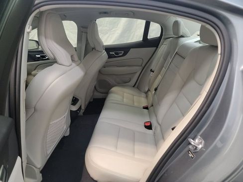 Used 2019 Volvo S60 T6 Inscription image 8