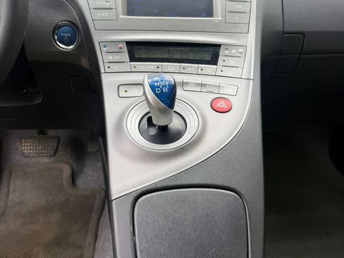 Used 2015 Toyota Prius Two FWD image 17