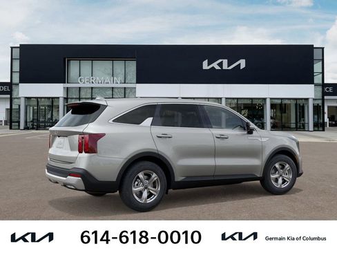New 2026 Kia Sorento LX image 9