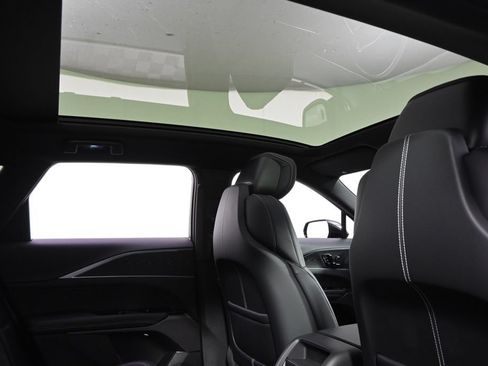 New 2026 Cadillac Lyriq Luxury w/ LPO, Floor Liner Package AWD/4WD image 17