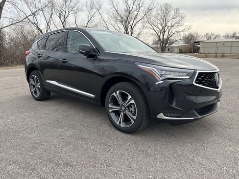 Used 2024 Acura RDX SH-AWD w/ Advance Package image 3