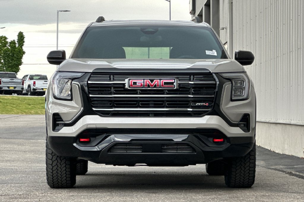 New 2026 GMC Terrain AT4 AWD/4WD image 3