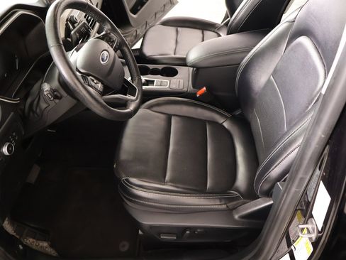 Used 2021 Ford Escape SEL AWD/4WD image 12