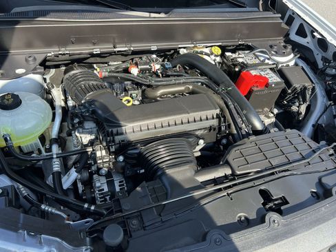 Used 2026 Ford Maverick Lariat w/ 4K Tow Package AWD/4WD image 26