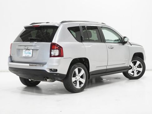Certified 2017 Jeep Compass High Altitude image 7