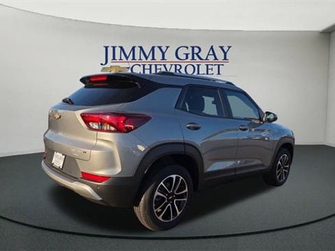 New 2026 Chevrolet TrailBlazer LT w/ LT Cold Weather Package image 3