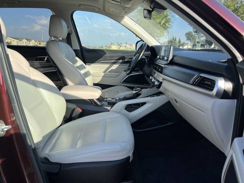 Used 2021 Kia Telluride S image 13