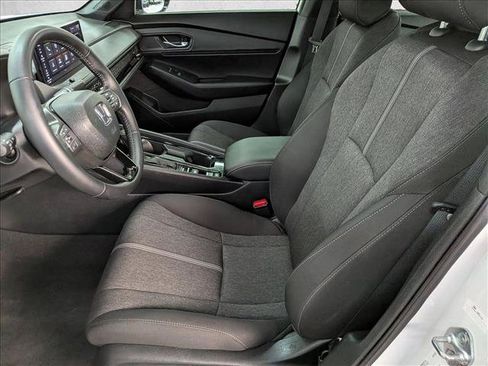 Used 2025 Honda Accord Sport image 21