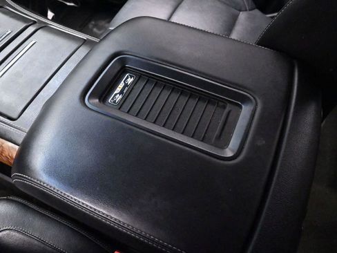 Used 2017 Chevrolet Tahoe Premier image 38