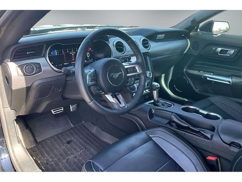 Used 2022 Ford Mustang GT Premium w/ Equipment Group 401A RWD image 16