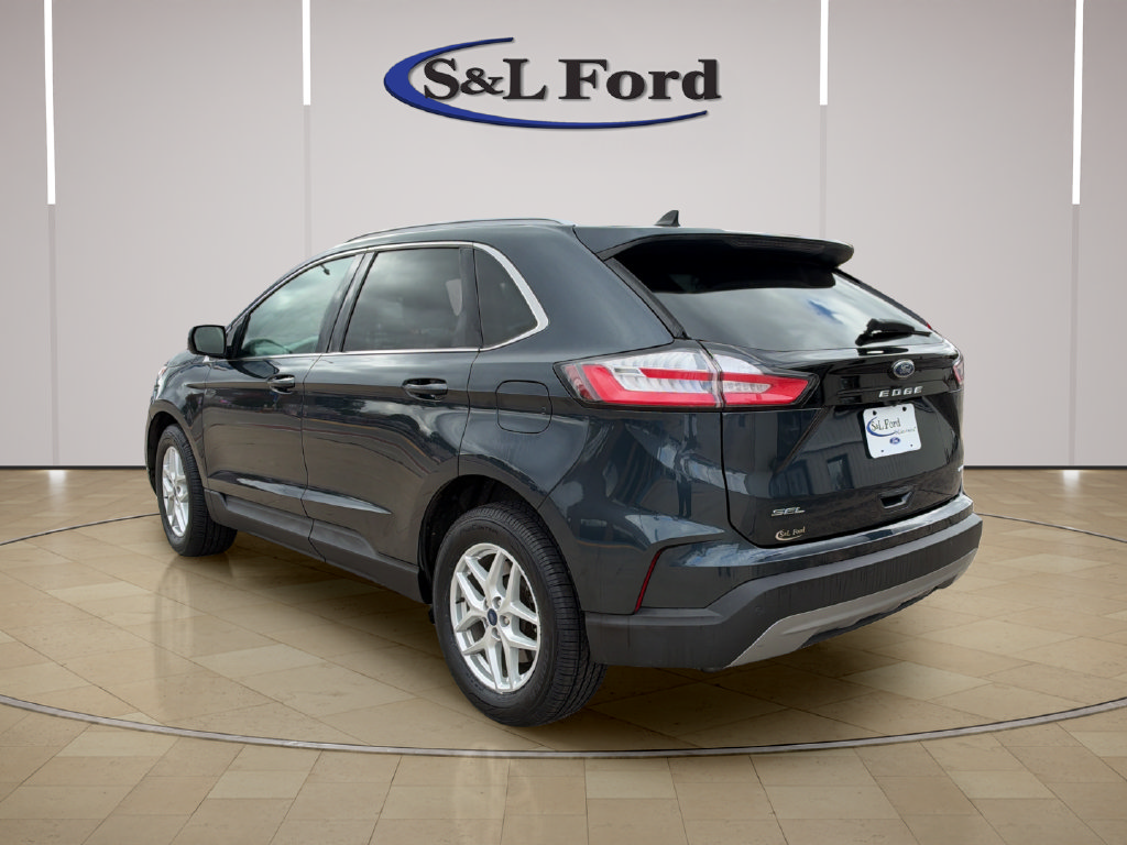 Certified 2022 Ford Edge SEL w/ Convenience Package AWD/4WD image 5