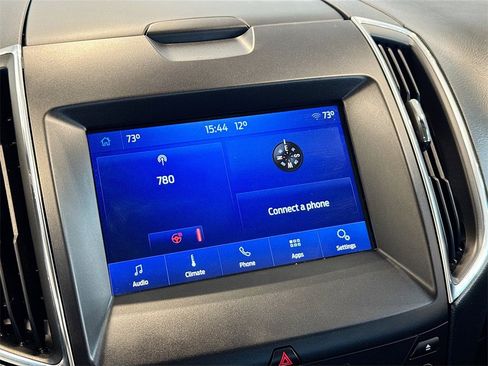 Used 2019 Ford Edge Titanium w/ Cold Weather Package image 12