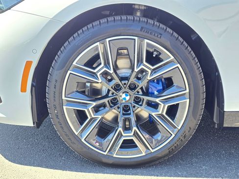 New 2027 BMW 530i xDrive w/ M Sport Package AWD/4WD image 8