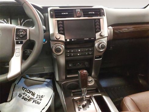 Used 2022 Toyota 4Runner Limited image 11