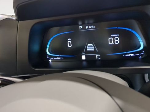 New 2025 Hyundai Elantra Sport image 15