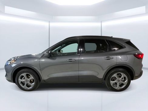 Used 2025 Ford Escape ST-Line Select AWD/4WD image 4