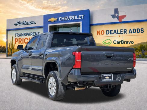 Used 2025 Toyota Tacoma SR RWD image 4