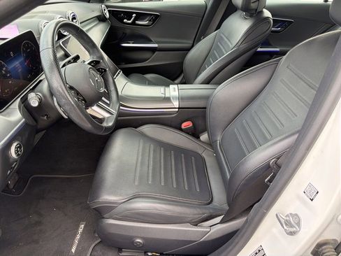 Used 2023 Mercedes-Benz C 300 Sedan image 9