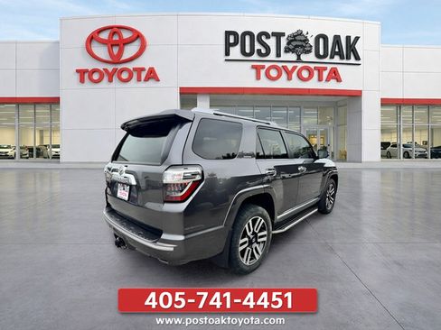 Used 2021 Toyota 4Runner Limited AWD/4WD image 7