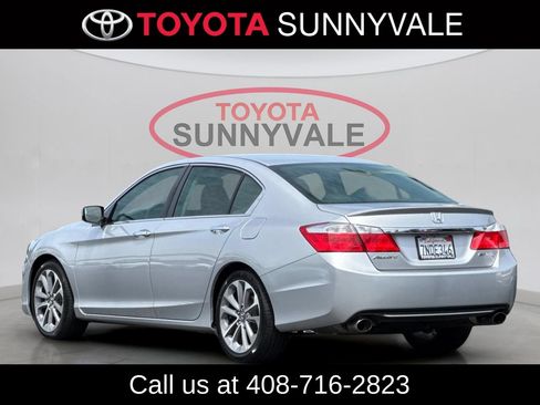 Used 2015 Honda Accord Sport image 7