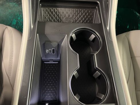 New 2026 Lincoln Nautilus Premier w/ Equipment Group 102A image 18