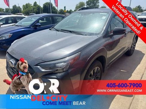 Used 2025 Subaru Outback Onyx Edition AWD/4WD image 1