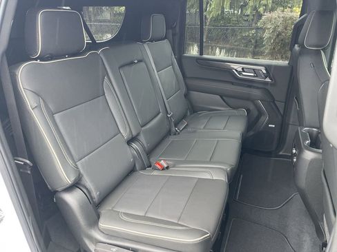 New 2026 GMC Yukon XL Elevation AWD/4WD image 27