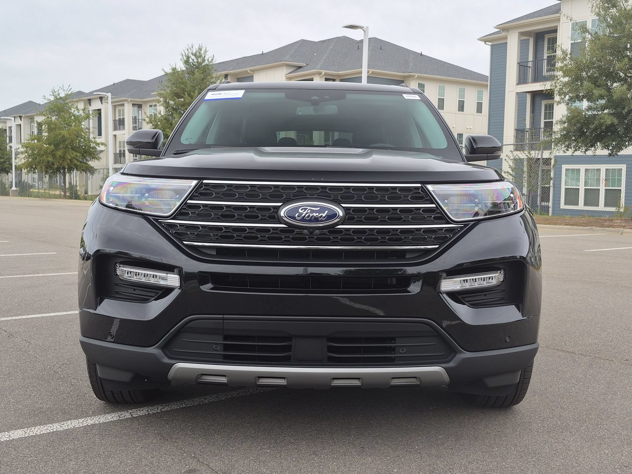 Certified 2024 Ford Explorer XLT AWD/4WD image 9