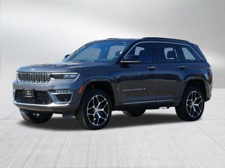 Used 2024 Jeep Grand Cherokee Summit video 2