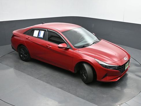 Used 2023 Hyundai Elantra SEL w/ Cargo Package image 37