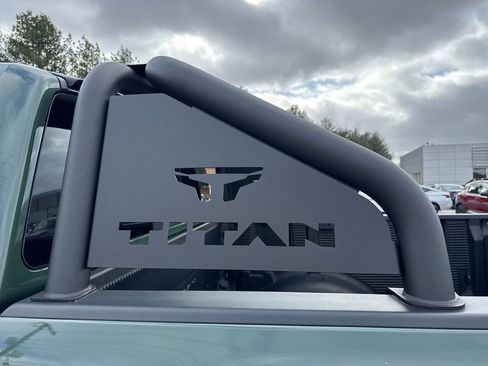 Used 2024 Nissan Titan SV w/ SV Bronze Edition Package image 37