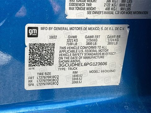 Used 2023 Chevrolet Silverado 1500 ZR2 w/ Technology Package image 30