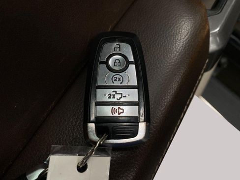 Used 2019 Ford F150 Limited AWD/4WD image 35